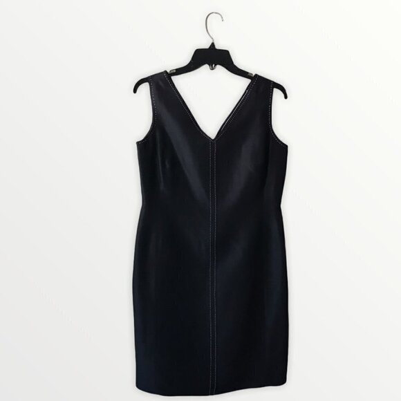 Harris Wallace New York V-Neck Black Dress with Detailed Backstitch - Picture 1 of 16